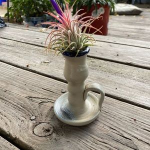 Williamsburg Pottery Tan/blue candle holder